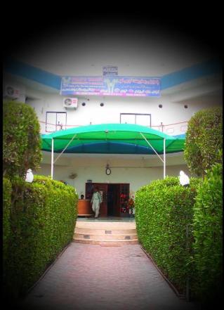 Palm Valley Hotel Sukkur Экстерьер фото